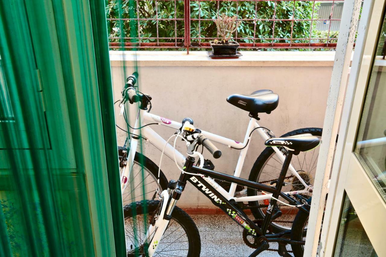 Open Space On The Sea Of Rome !:) Apartment Lido di Ostia Bagian luar foto