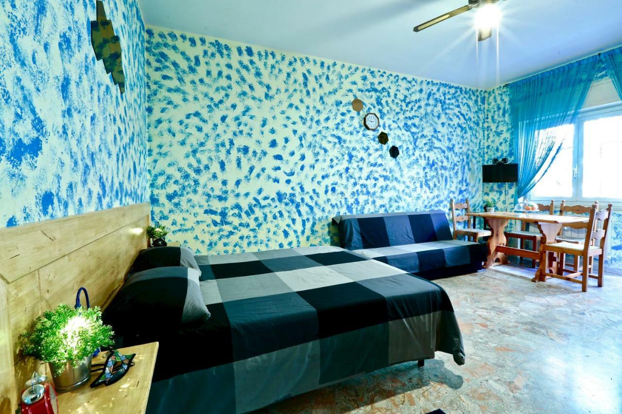 Open Space On The Sea Of Rome !:) Apartment Lido di Ostia Bagian luar foto