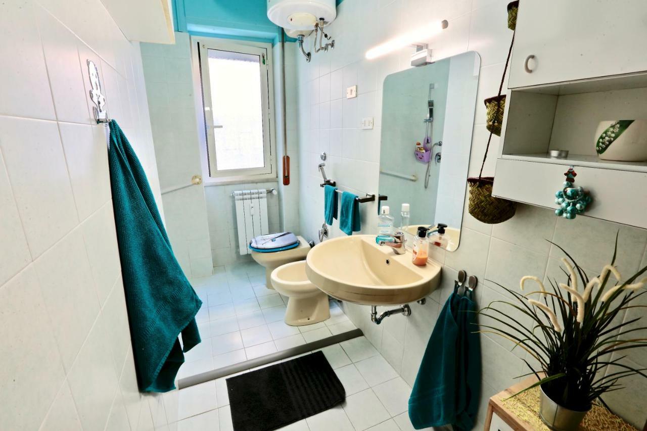Open Space On The Sea Of Rome !:) Apartment Lido di Ostia Bagian luar foto